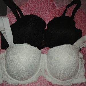 (2) Kathy Ireland Bras